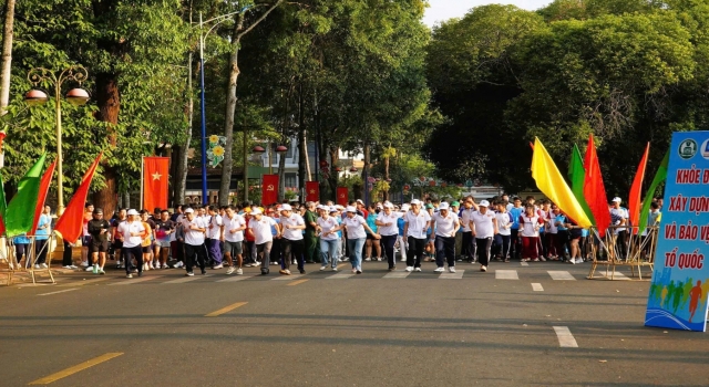 NHÂN KIỆT ĐỒNG HÀNH HƯỞNG ỨNG NGÀY CHẠY OLYMPIC VÌ SỨC KHỎE TOÀN DÂN 2026 TẠI PHƯỜNG BÌNH LONG 