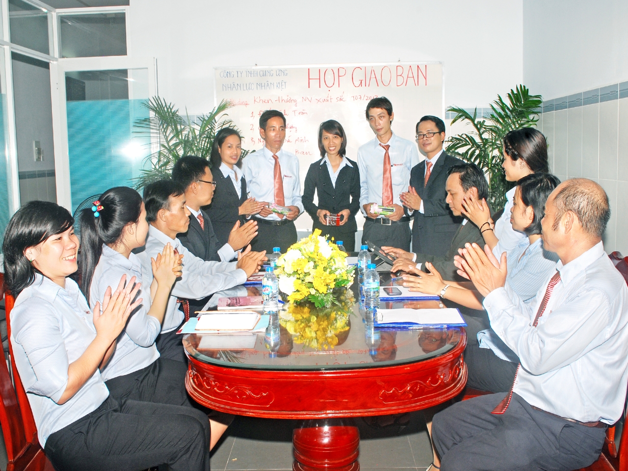 Dịch Vụ Uỷ Thác Tính Lương| Payroll Services