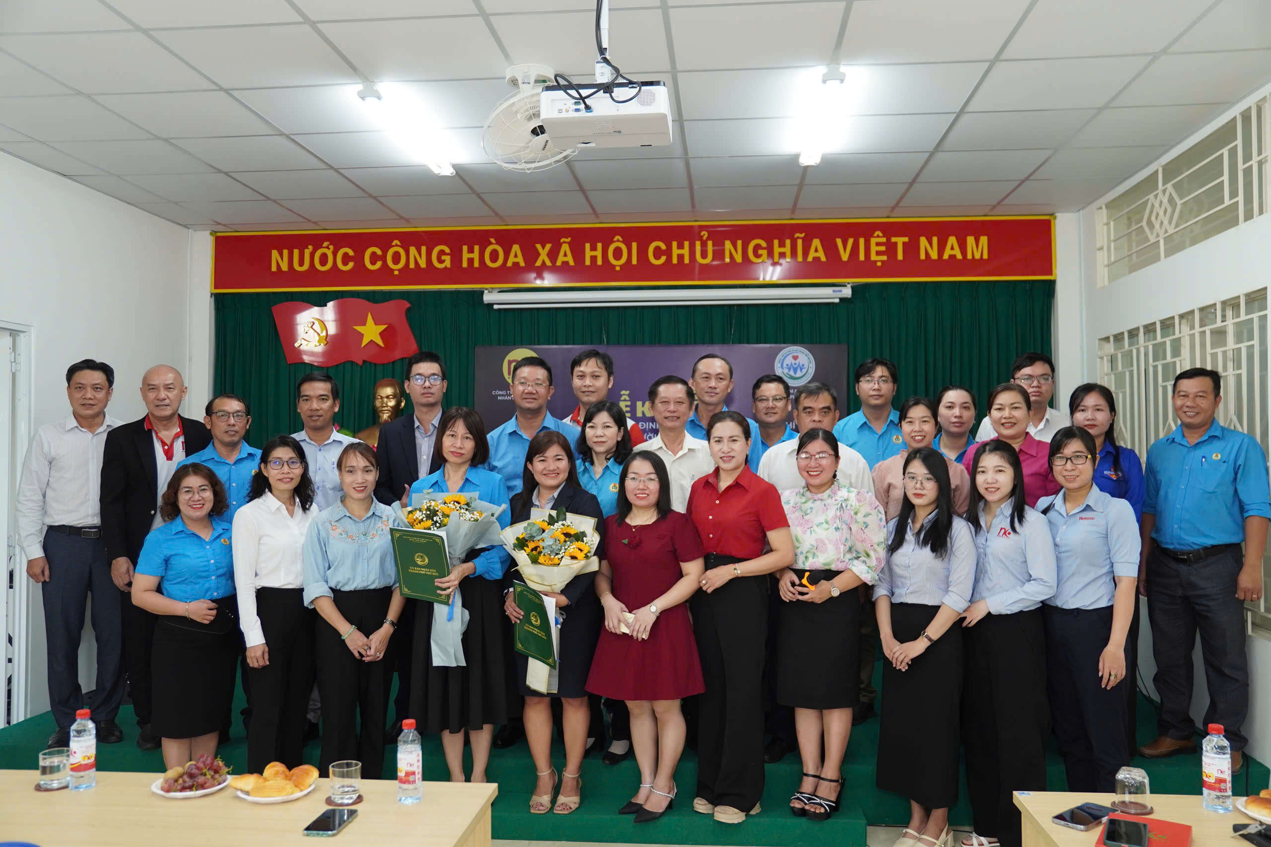 Lễ Ký Kết Hợp Tác giữa Trung Tâm An sinh xã hội Thành phố Thủ Đức và Công ty TNHH cung ứng nhân lực Nhân Kiệt về Chương Trình Tư Vấn, Định Hướng Nghề Nghiệp và Giới Thiệu Việc Làm Miễn Phí