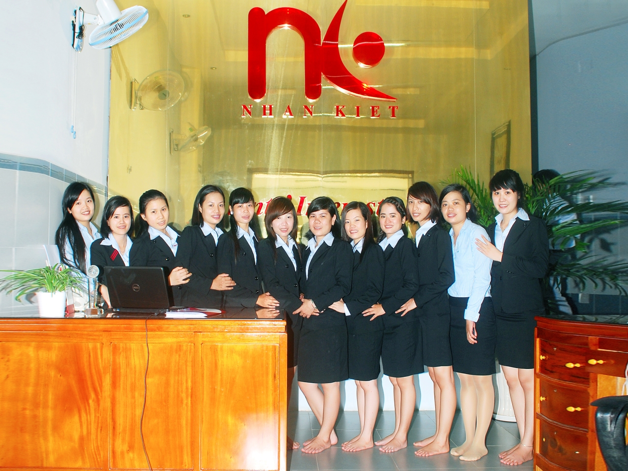 Dịch Vụ Đóng Gói Bao Bì Sản Phẩm| Cung Ứng Nhân Lực Nhân Kiệt