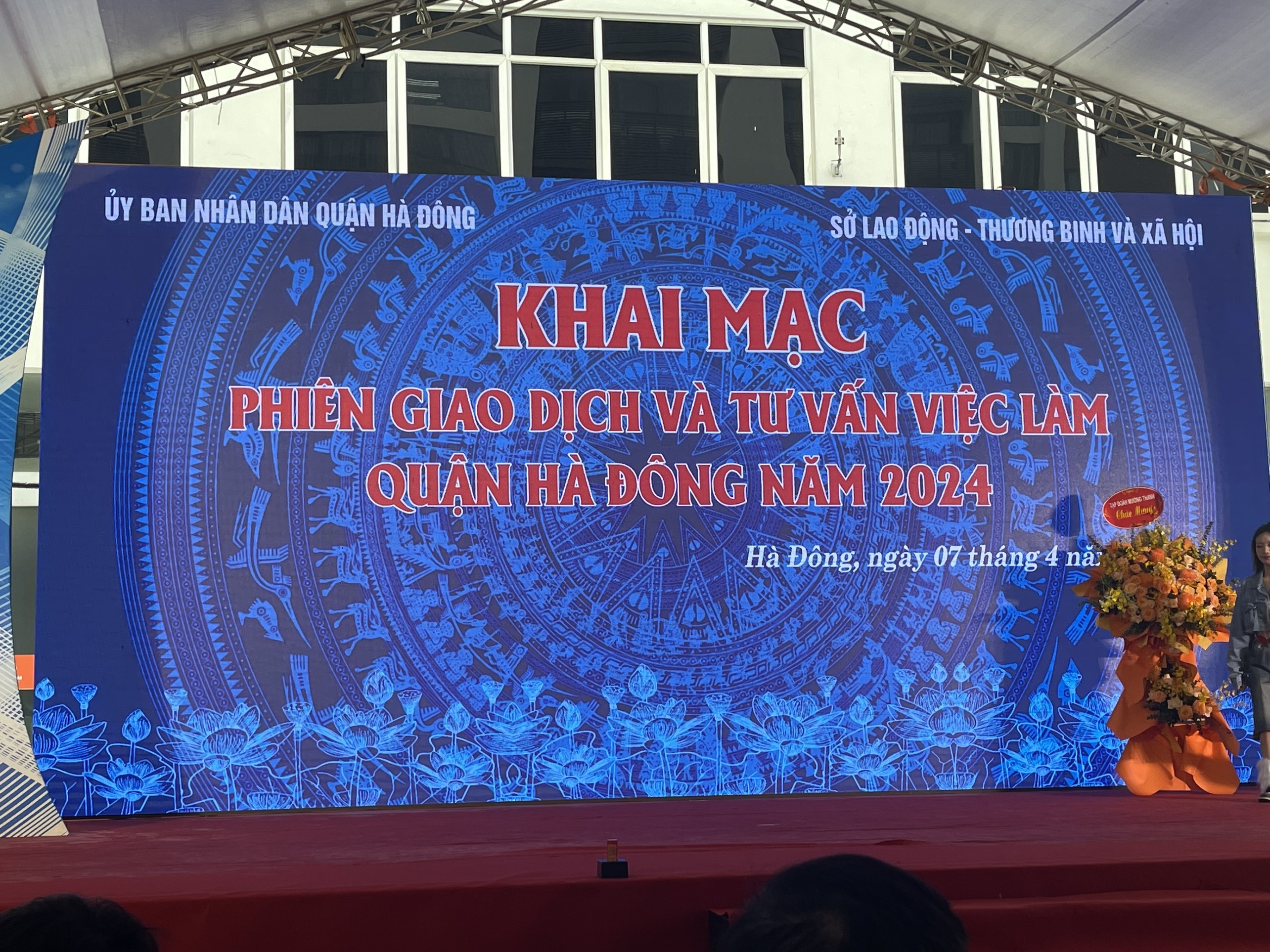 HÀ NỘI: CÔNG TY TNHH CUNG ỨNG NHÂN LỰC NHÂN KIỆT THAM GIA PHIÊN GIAO DỊCH VIỆC LÀM QUẬN HÀ ĐÔNG NĂM 2024