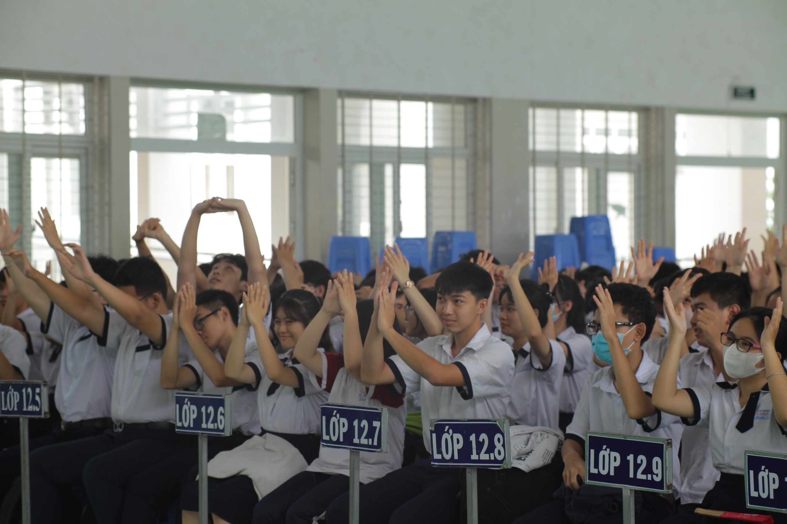 TƯ VẤN HƯỚNG NGHIỆP, ĐỊNH HƯỚNG NGHỀ NGHIỆP CHO HỌC SINH TRƯỜNG NGUYỄN THỊ MINH KHAI – DĨ AN NĂM HỌC 2023 - 2024