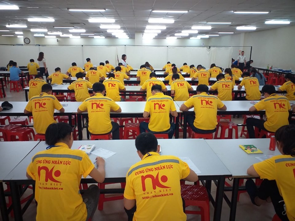 CẦN TUYỂN GẤP 10 LDPT NAM/NỮ