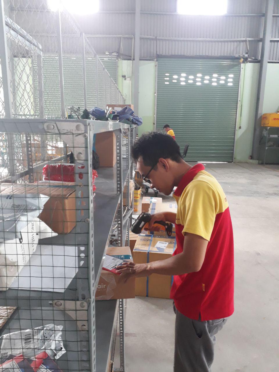 Tuyển Dụng Nhân Viên Kho Lao Động Phổ Thông